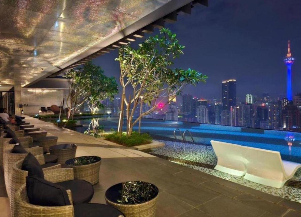 Axon Suites Pavilion By Victory House Kuala Lumpur Exteriör bild