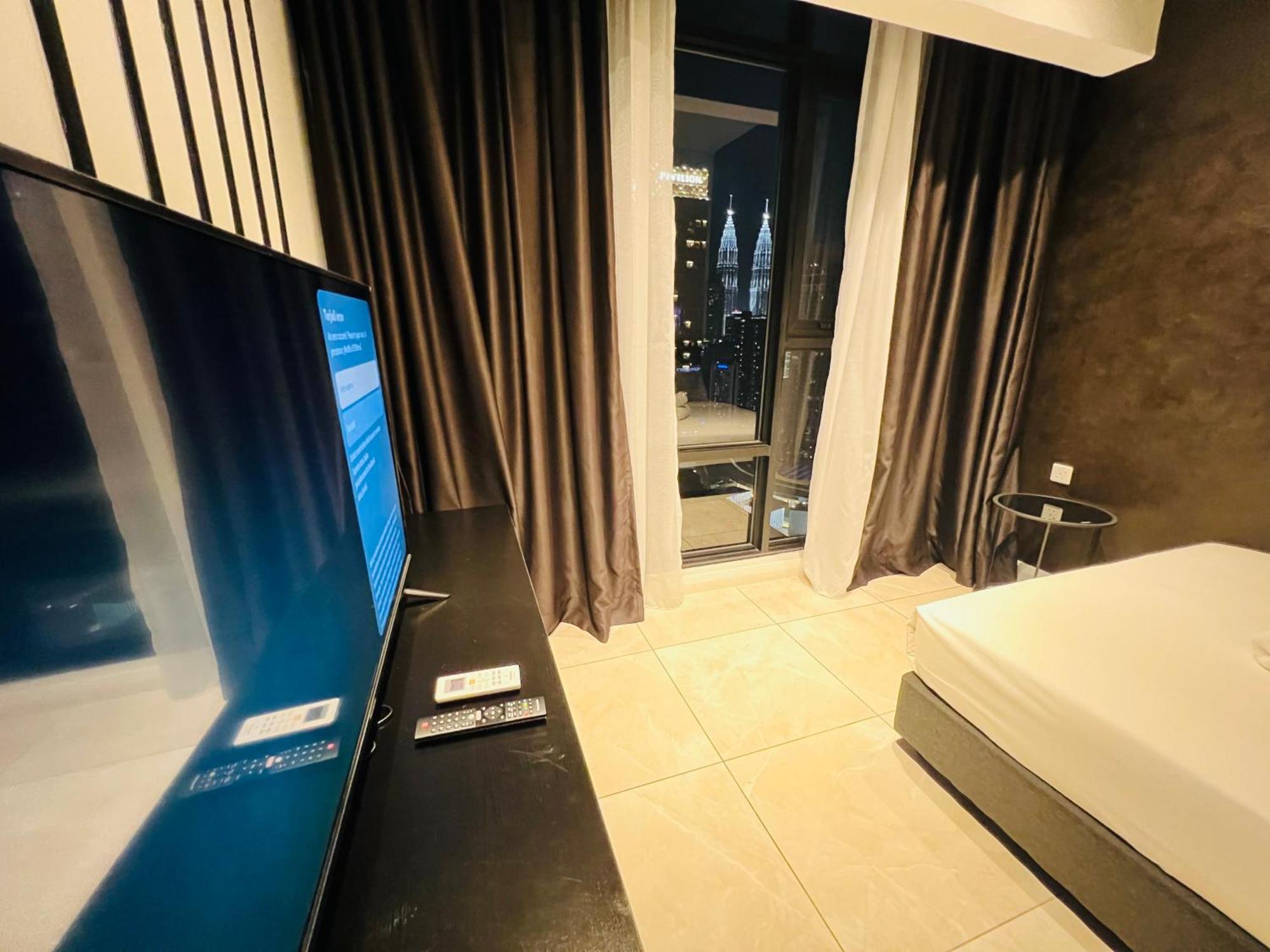 Axon Suites Pavilion By Victory House Kuala Lumpur Exteriör bild